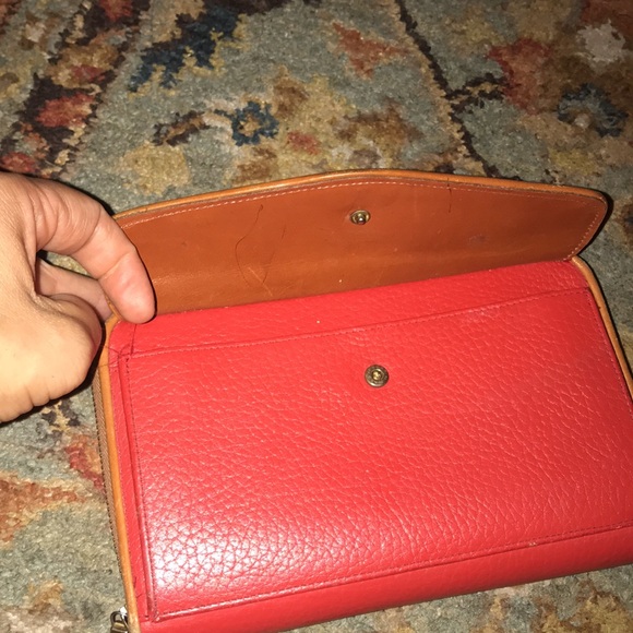 Vintage Dooney & Bourke Wallet - Picture 4 of 16